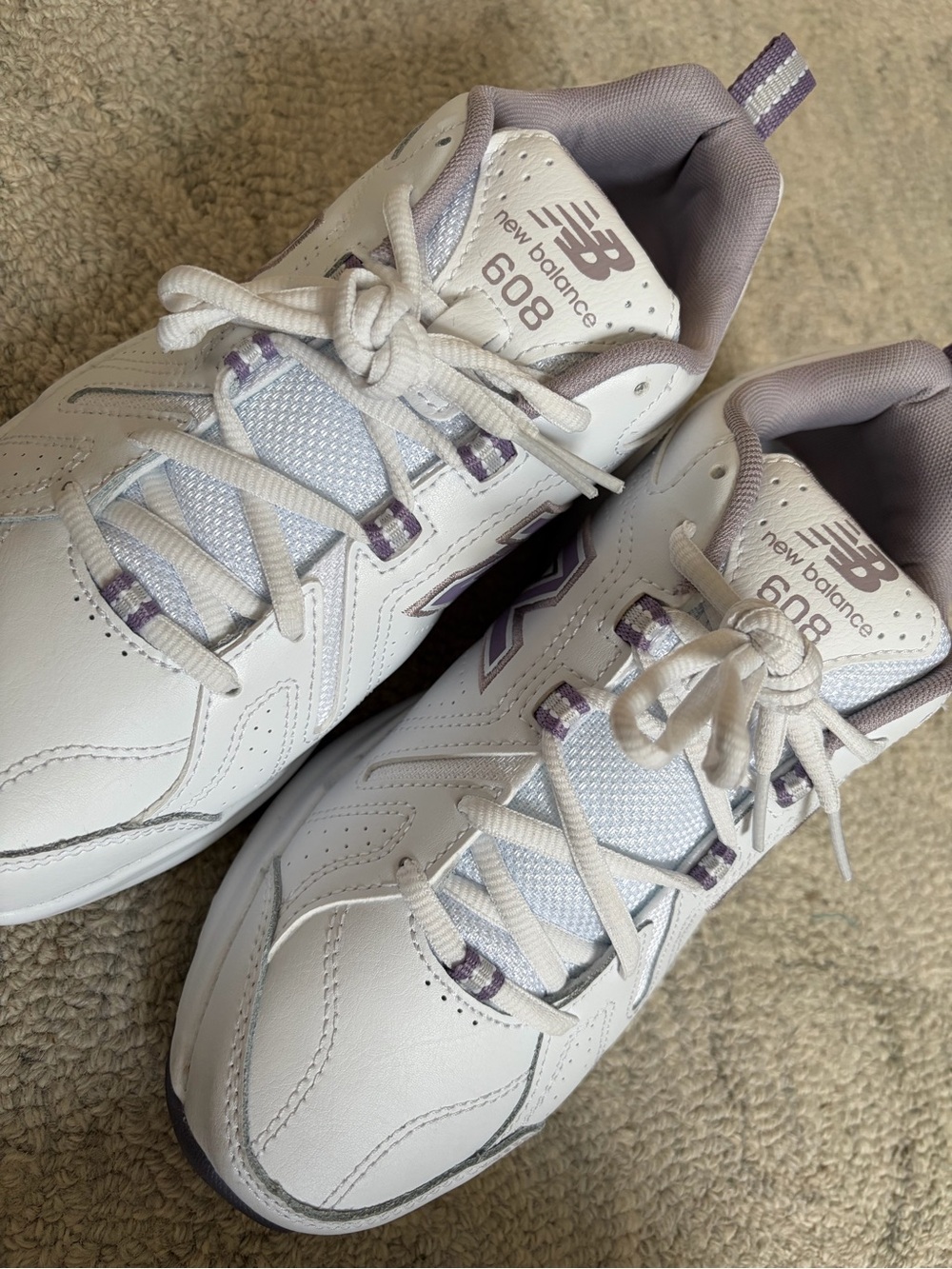 New Balance 608 White Purple Walking Sneakers Wide Comfort Shoes Women’s 8 - Picture 3 of 13
